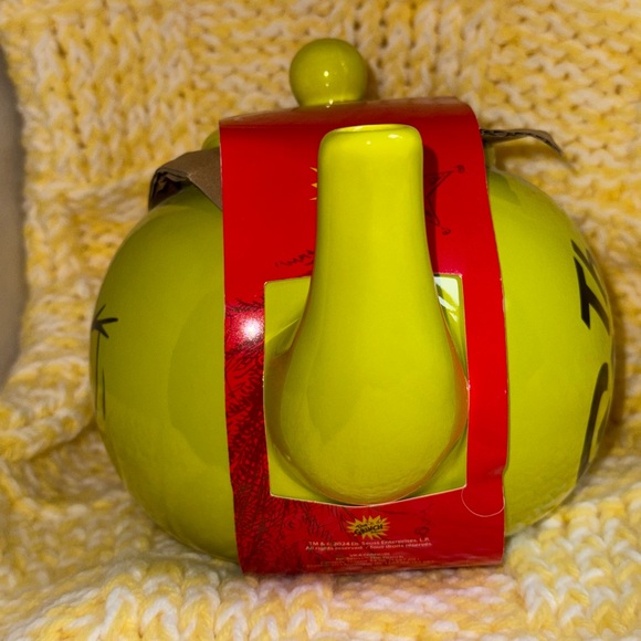 Dr. Seuss Green Ceramic Teapot Whimsical Design - Picture 3 of 4